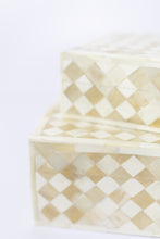 Load image into Gallery viewer, Diamond Inlay Decorative Box